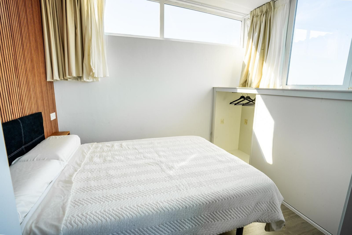 7 Bed Apartment for sale in Marbella Costa Del Sol, Málaga, Spain