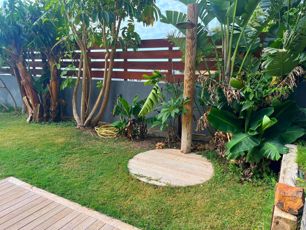 5 Bed Townhouse for sale in Mijas Costa Del Sol, Málaga, Spain