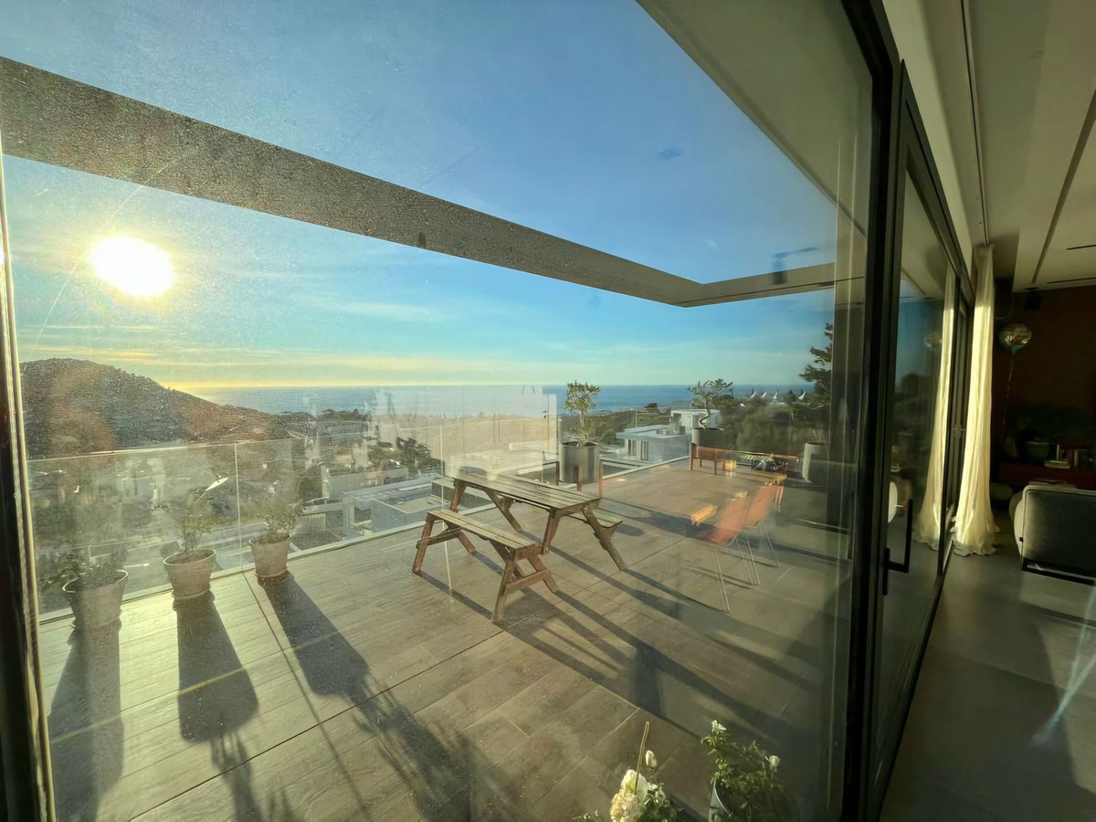 5 Bed Townhouse for sale in Mijas Costa Del Sol, Málaga, Spain