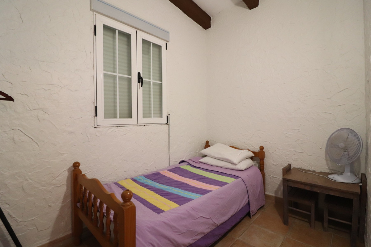 Se vende Villa - Chalet de 6 dormitorios en Costa Blanca, Alicante, España