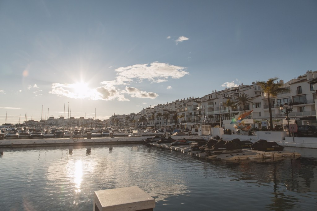 Se vende Apartamento Planta Media de 3 dormitorios en Costa Del Sol, Málaga, España