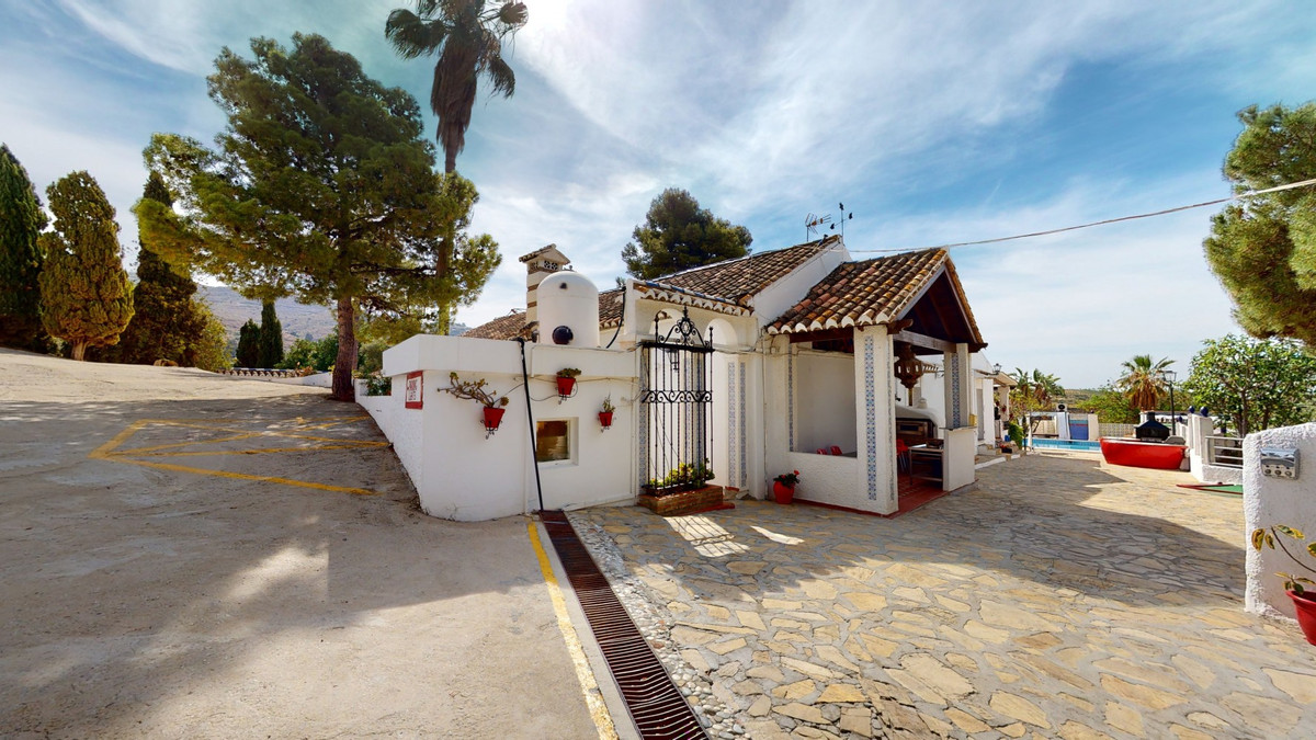 Se vende Villa - Chalet de 20 dormitorios en Costa Del Sol East, Málaga, España