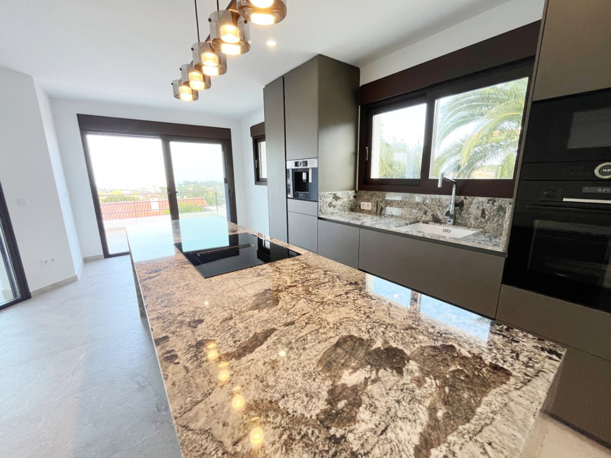 4 Bed Townhouse for sale in Denia Costa Blanca, Alicante, Spain