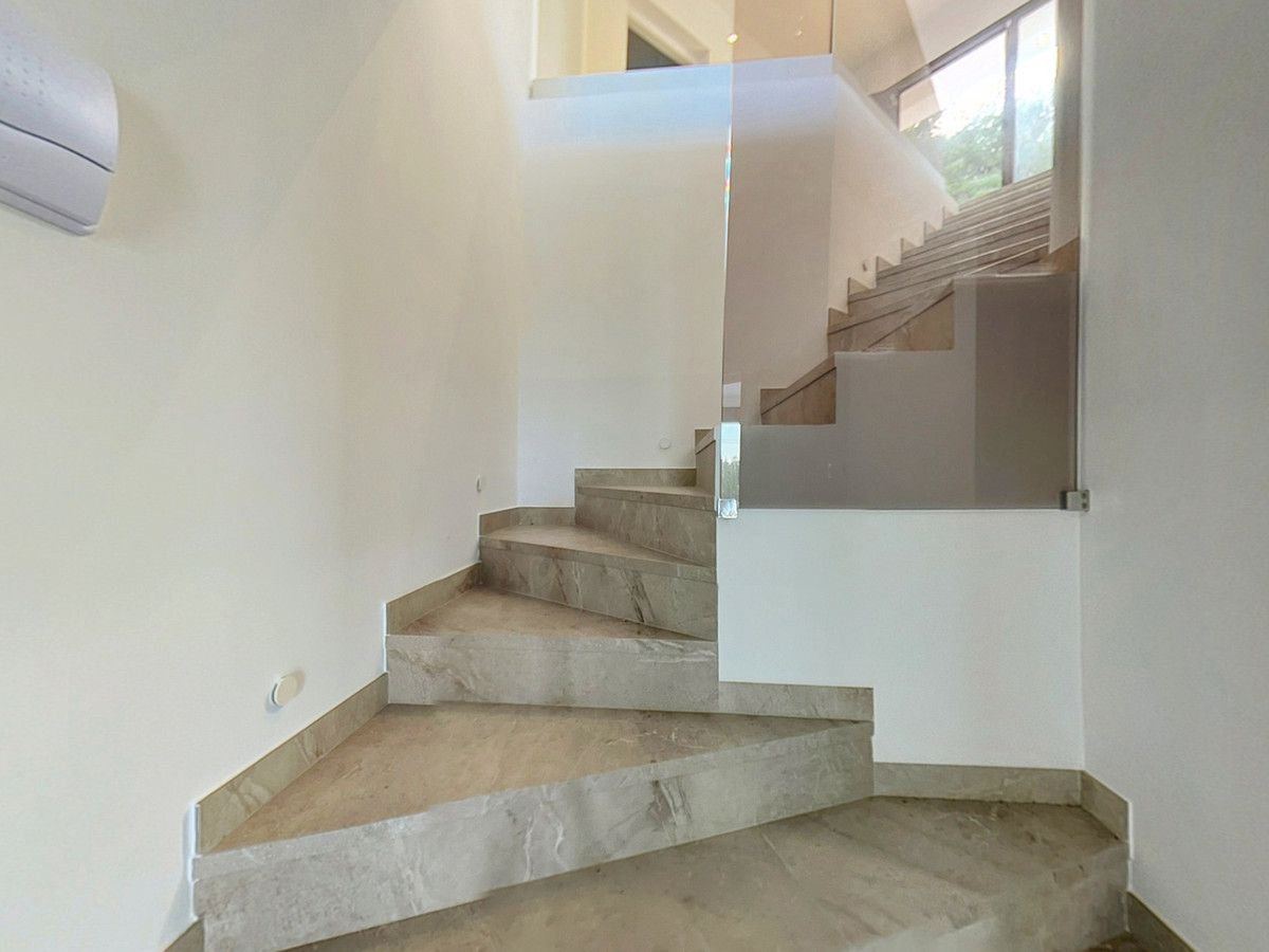 4 Bed Townhouse for sale in Denia Costa Blanca, Alicante, Spain