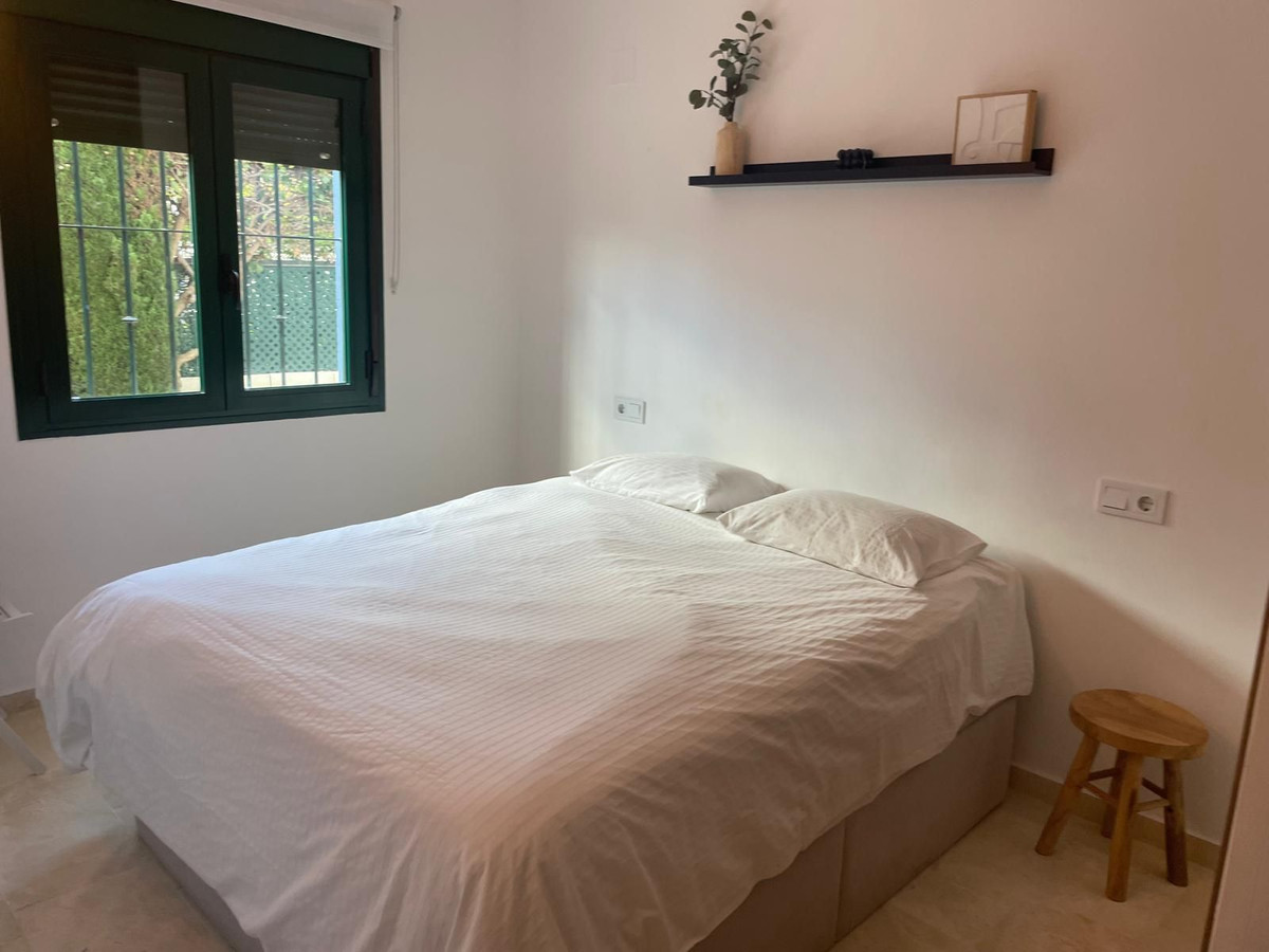 3 Bed Apartment for sale in San Pedro De Alcántara Costa Del Sol, Málaga, Spain