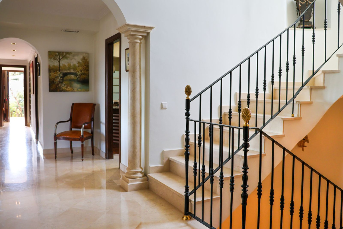 Se vende Villa - Chalet de 6 dormitorios en Costa Del Sol, Málaga, España