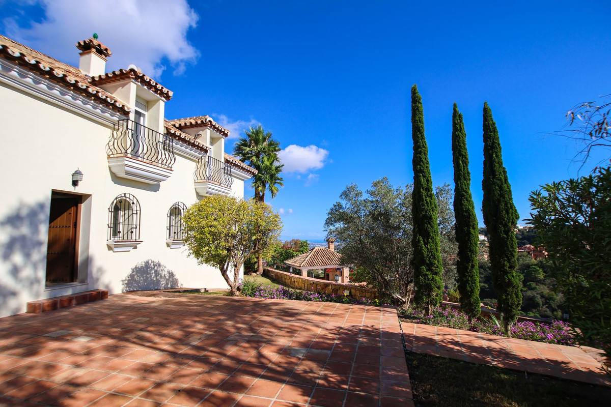 Se vende Villa - Chalet de 6 dormitorios en Costa Del Sol, Málaga, España