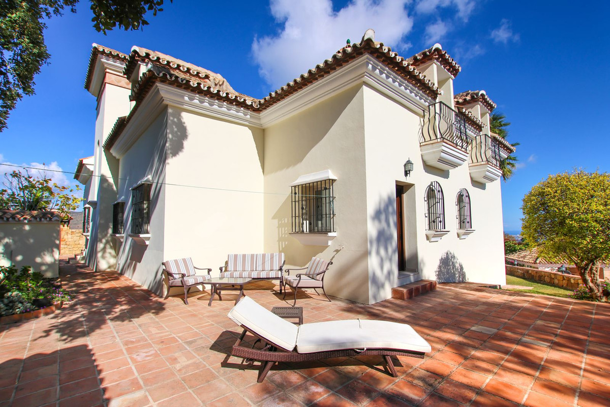 Se vende Villa - Chalet de 6 dormitorios en Costa Del Sol, Málaga, España