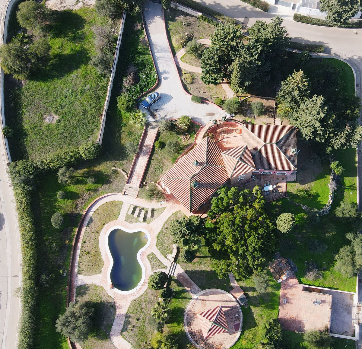 5 Bed Townhouse for sale in Alhaurín El Grande Costa Del Sol, Málaga, Spain