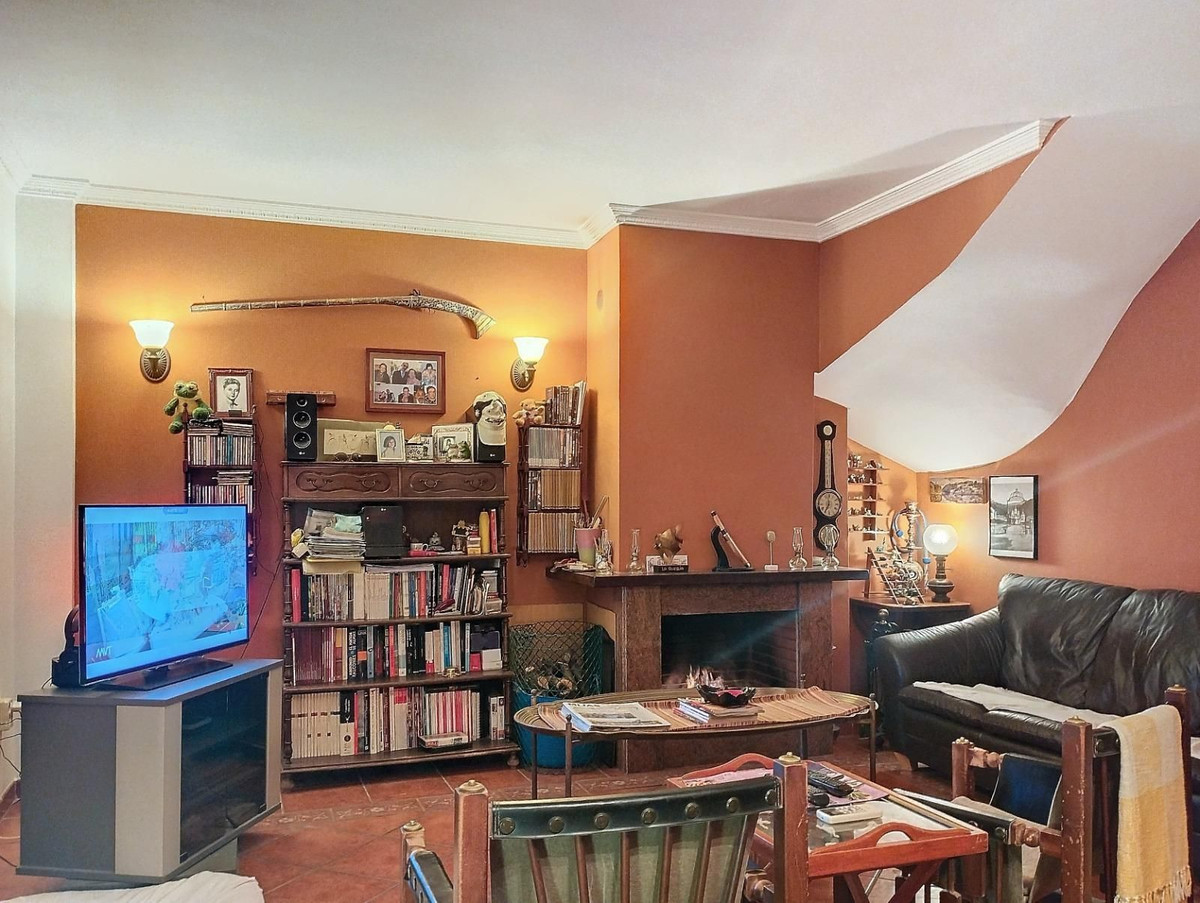 4 Bed Townhouse for sale in Las Lagunas Costa Del Sol, Málaga, Spain