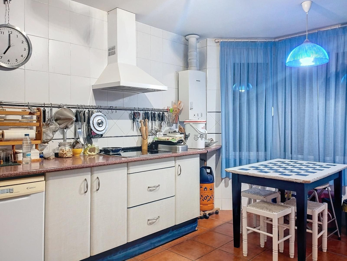 4 Bed Townhouse for sale in Las Lagunas Costa Del Sol, Málaga, Spain