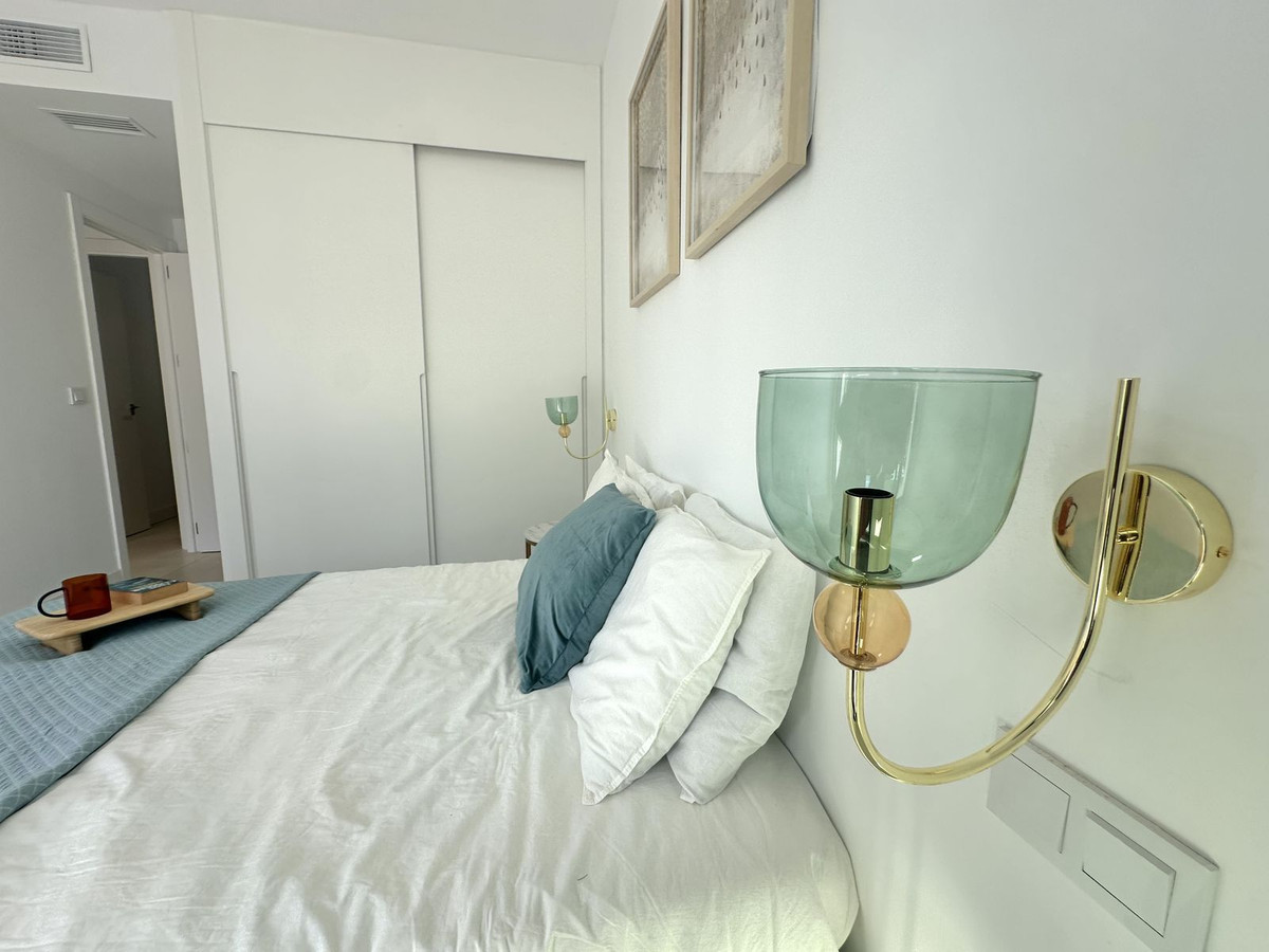 2 Bed Apartment for sale in Fuengirola Costa Del Sol, Málaga, Spain