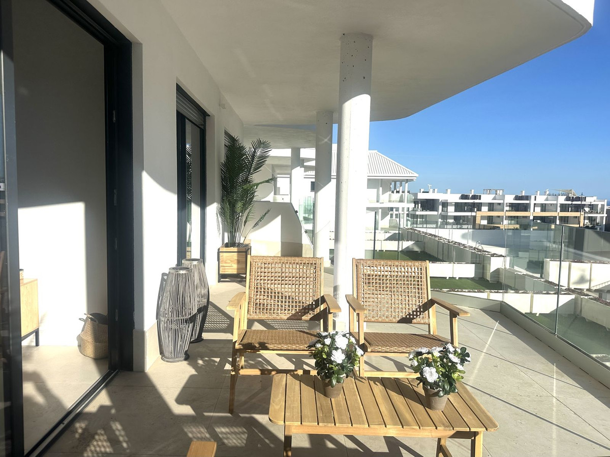 2 Bed Apartment for sale in Fuengirola Costa Del Sol, Málaga, Spain