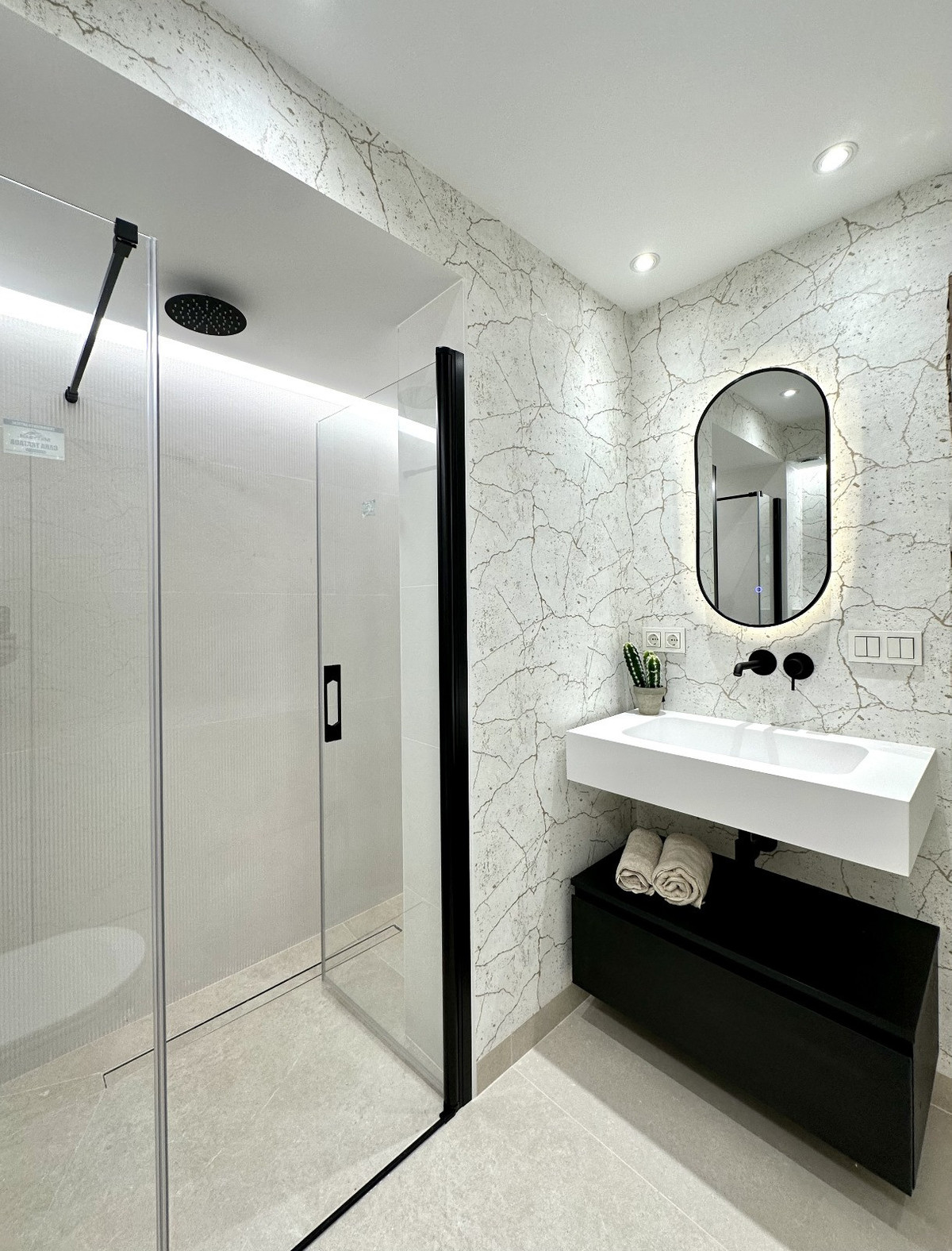 2 Bed Apartment for sale in Marbella Costa Del Sol, Málaga, Spain