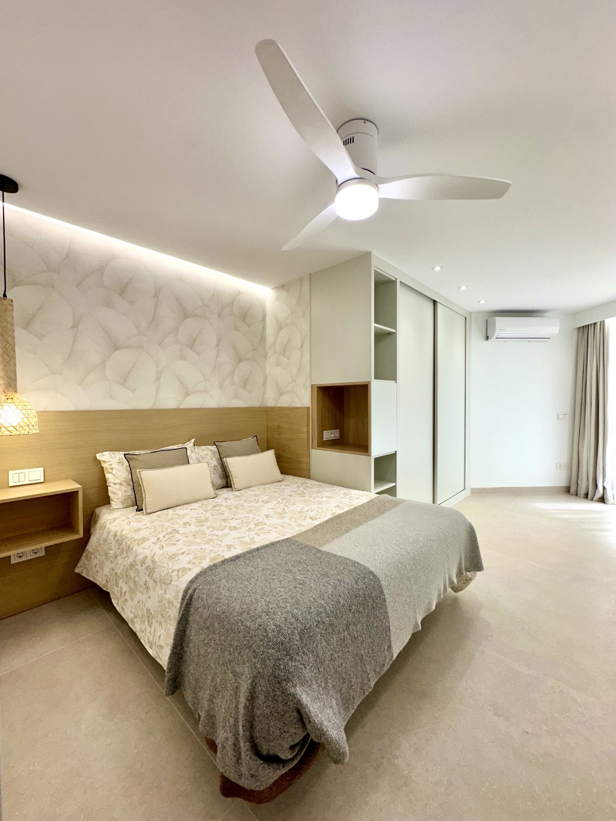 2 Bed Apartment for sale in Marbella Costa Del Sol, Málaga, Spain