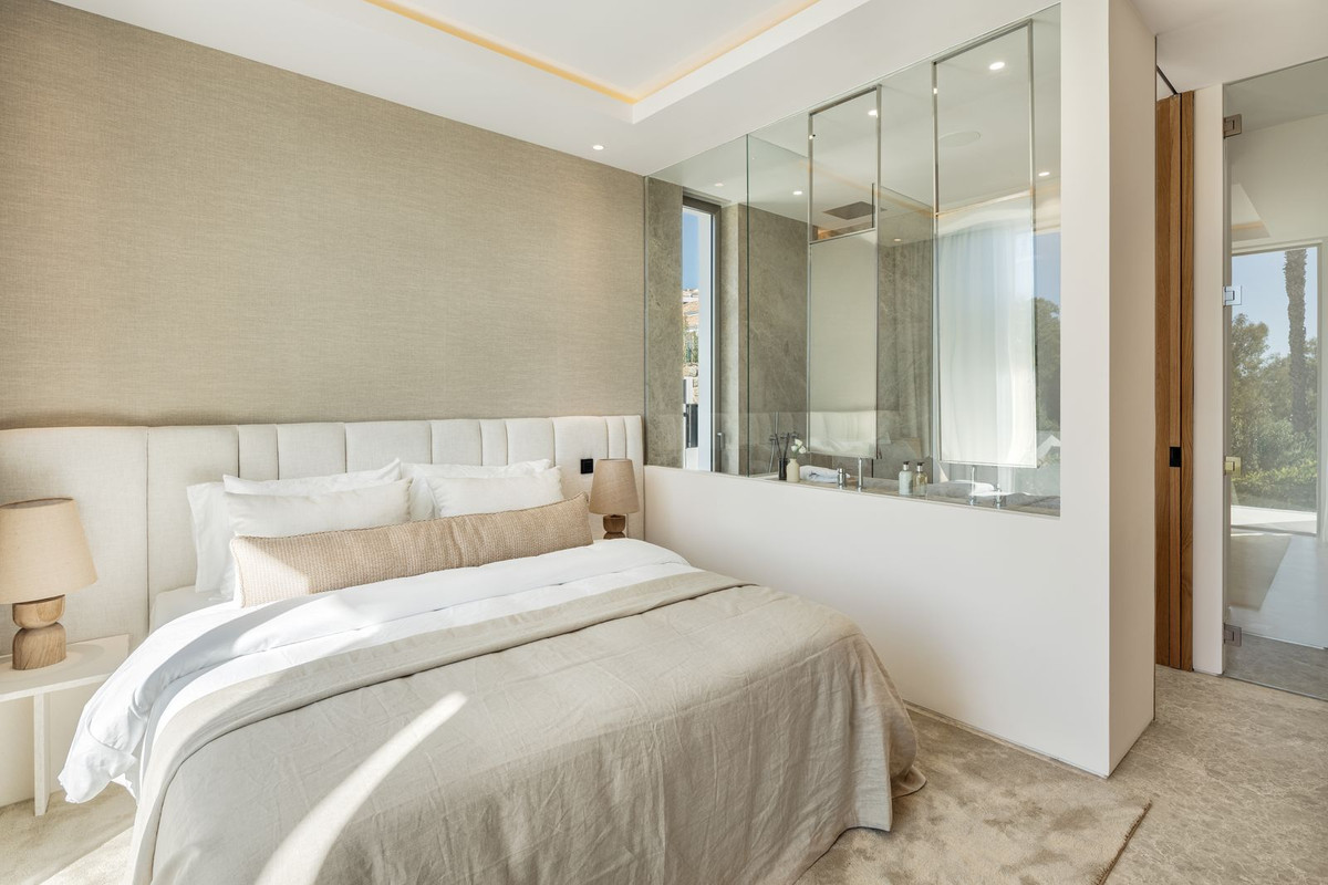Se vende Villa - Chalet de 6 dormitorios en Costa Del Sol, Málaga, España
