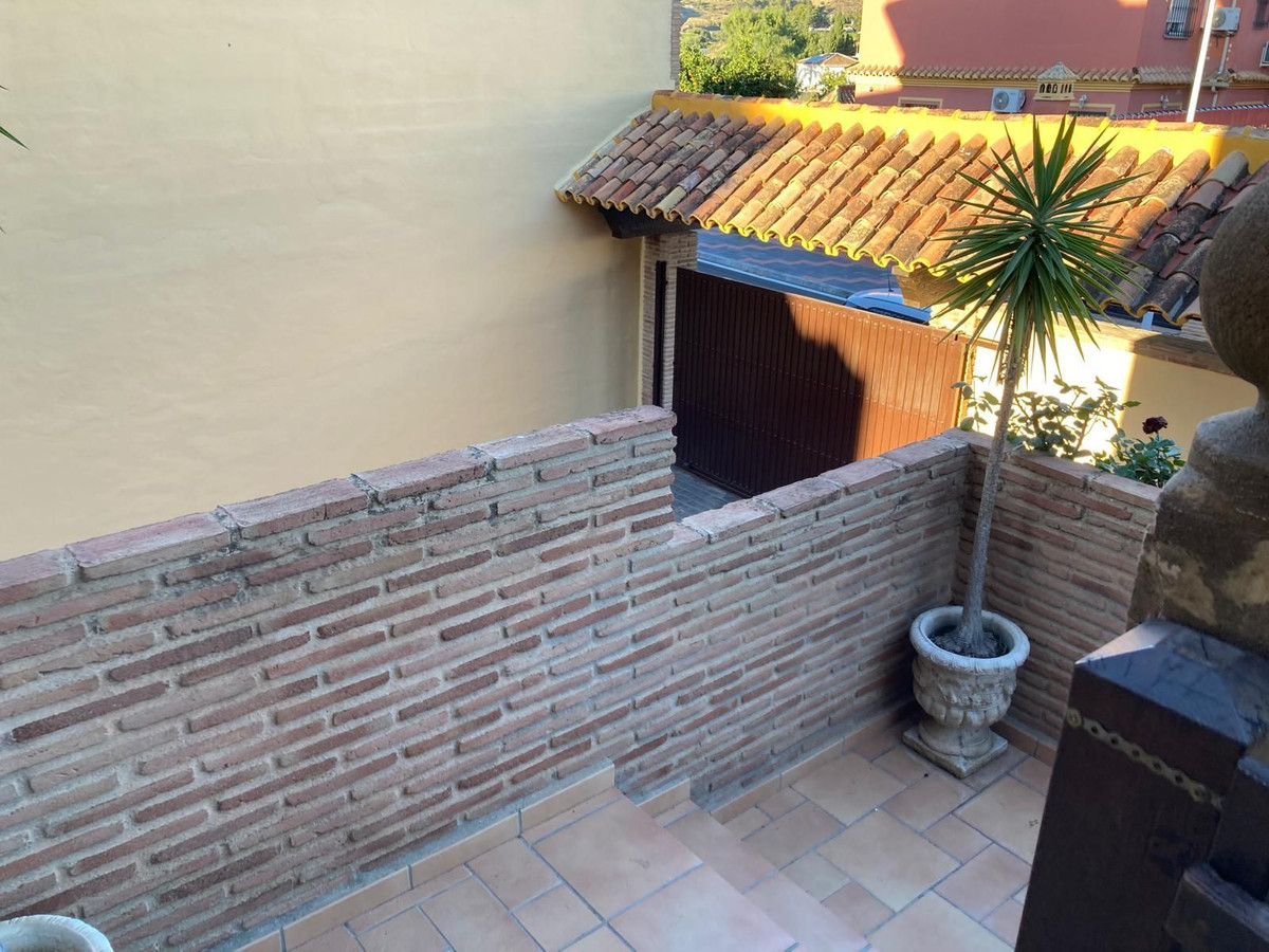 Se vende Villa - Chalet de 4 dormitorios en Costa Del Sol, Málaga, España