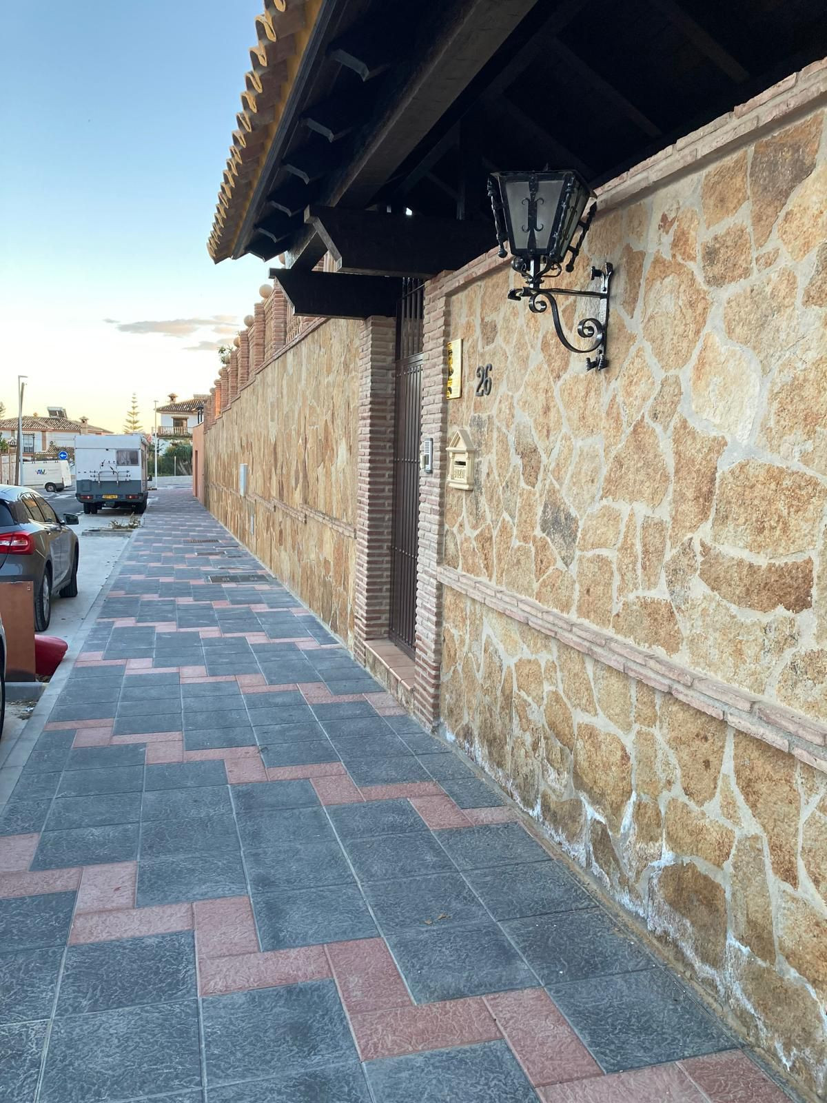 Se vende Villa - Chalet de 4 dormitorios en Costa Del Sol, Málaga, España
