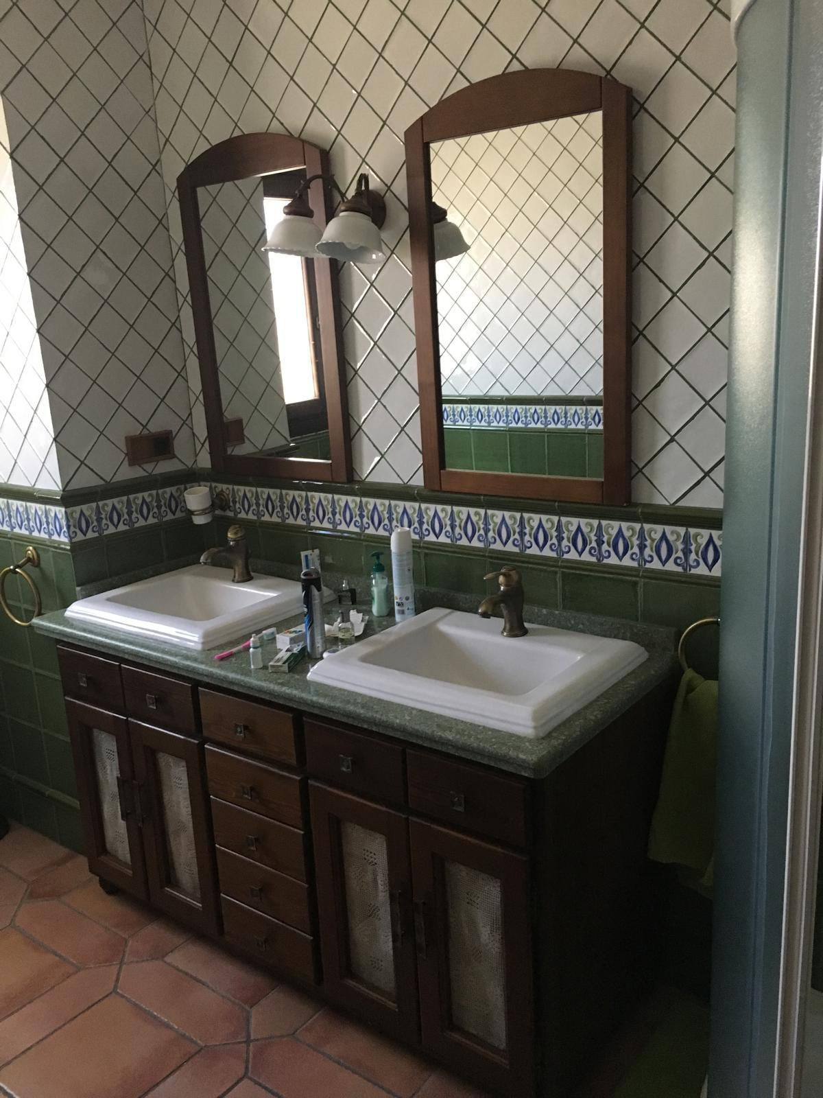 Se vende Villa - Chalet de 4 dormitorios en Costa Del Sol, Málaga, España