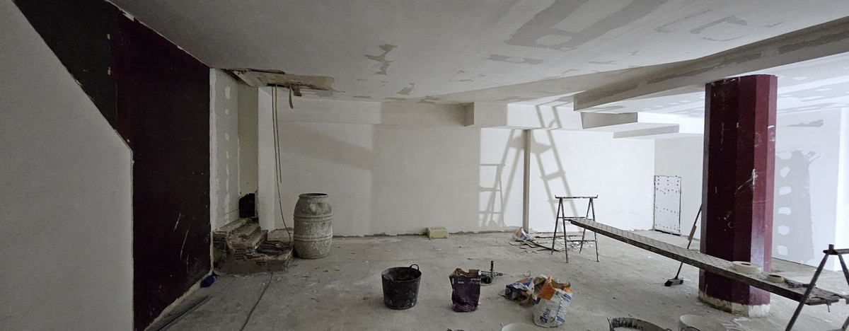 Se vende Local comercial  en Costa Del Sol, Málaga, España