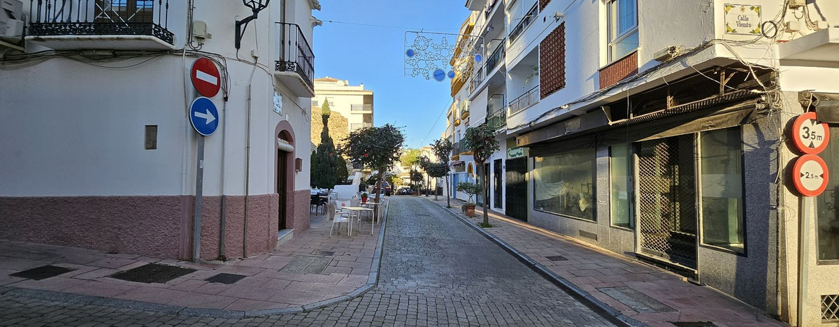 Se vende Local comercial  en Costa Del Sol, Málaga, España