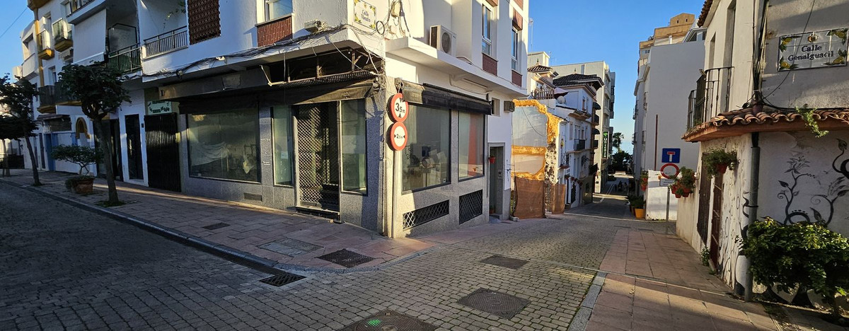 Se vende Local comercial  en Costa Del Sol, Málaga, España