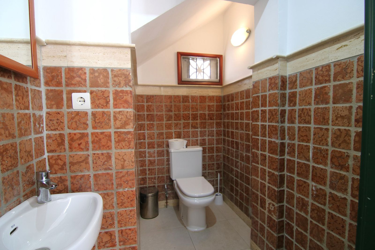 Se vende Restaurante de 1 dormitorios en Costa Del Sol, Málaga, España