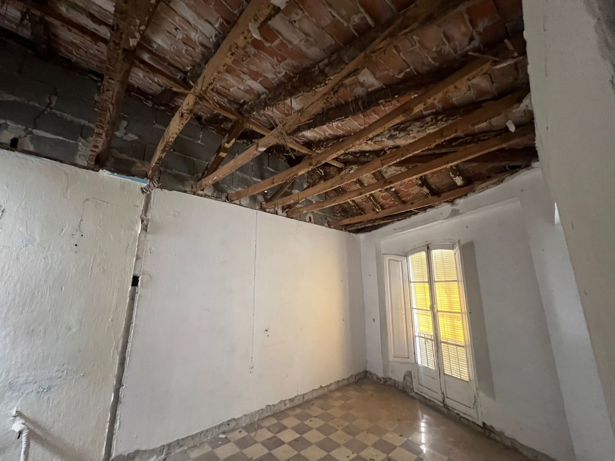 4 Bed Townhouse for sale in Estepona Costa Del Sol, Málaga, Spain
