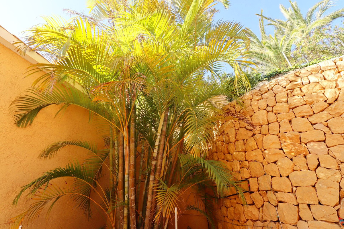 5 Bed Townhouse for sale in Altea Costa Blanca, Alicante, Spain
