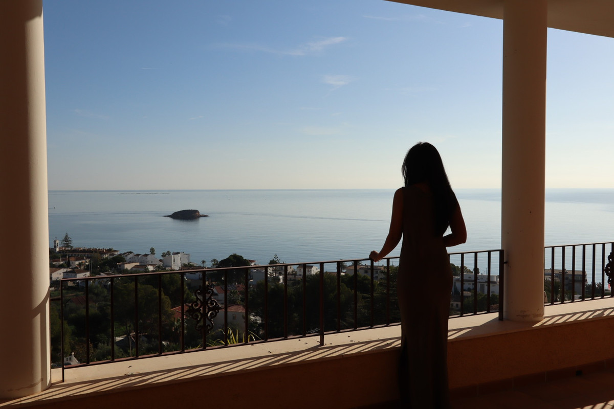 5 Bed Townhouse for sale in Altea Costa Blanca, Alicante, Spain