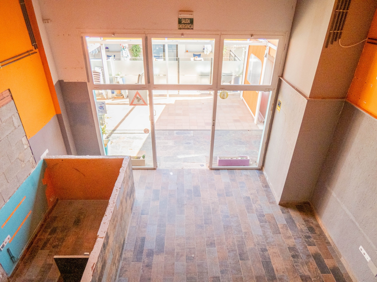 Commercial unit for sale in Algorfa Costa Blanca, Alicante, Spain