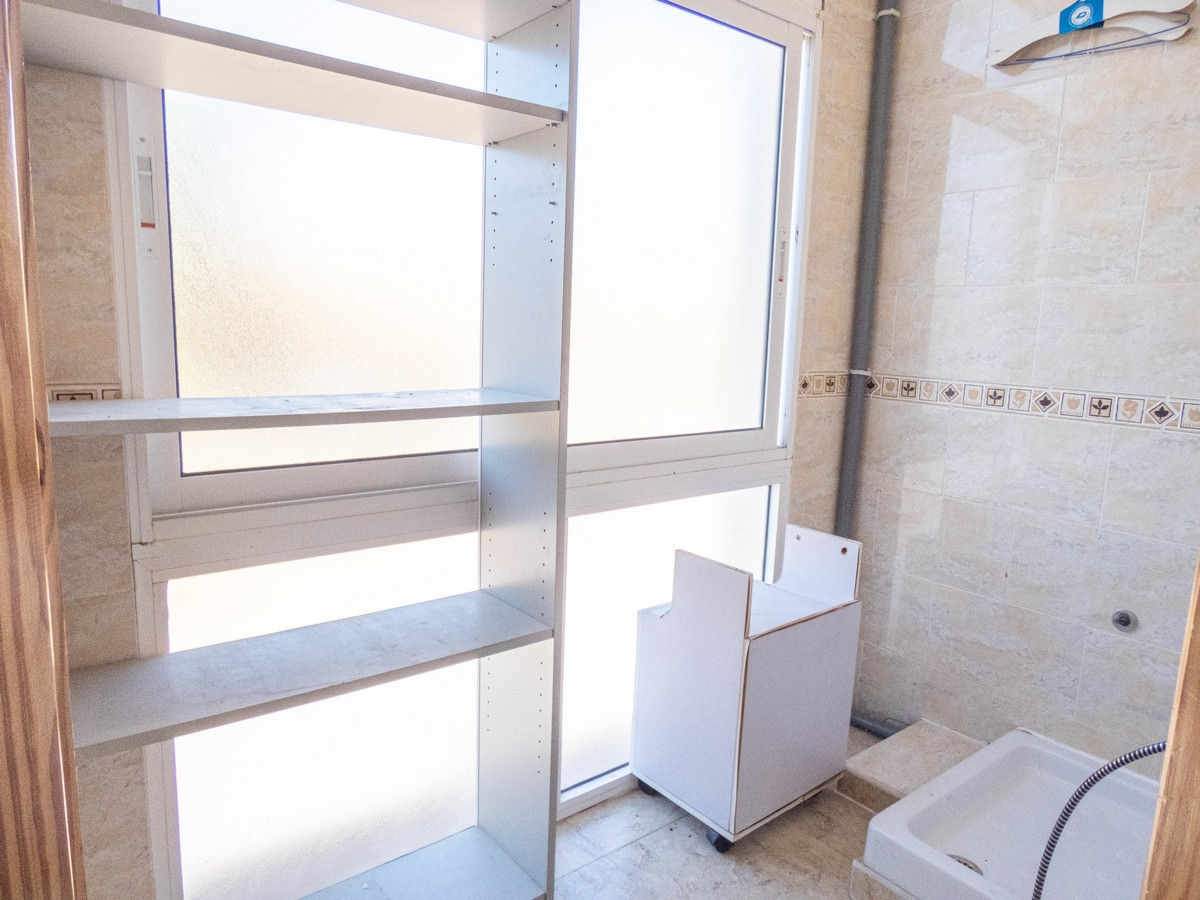 Commercial unit for sale in Algorfa Costa Blanca, Alicante, Spain