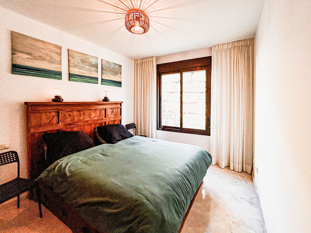 2 Bed Apartment for sale in Casares Costa Del Sol, Málaga, Spain