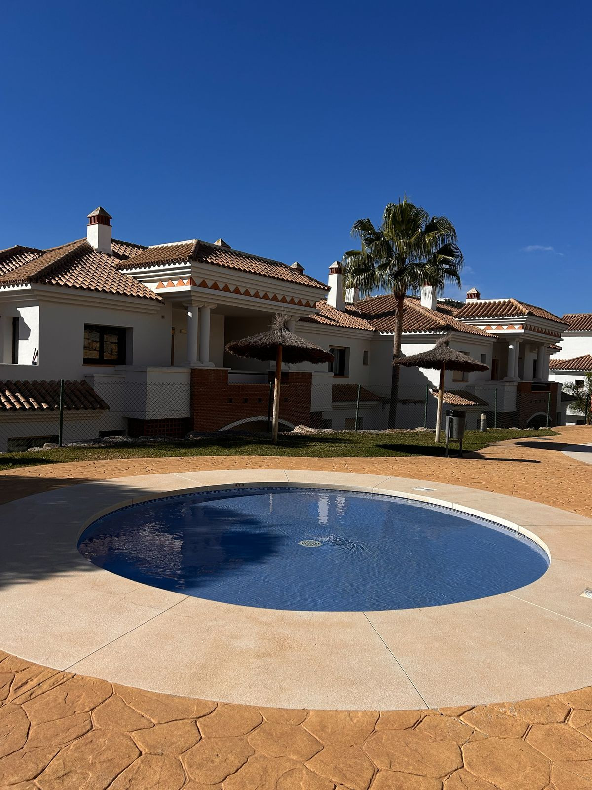 2 Bed Apartment for sale in Casares Costa Del Sol, Málaga, Spain