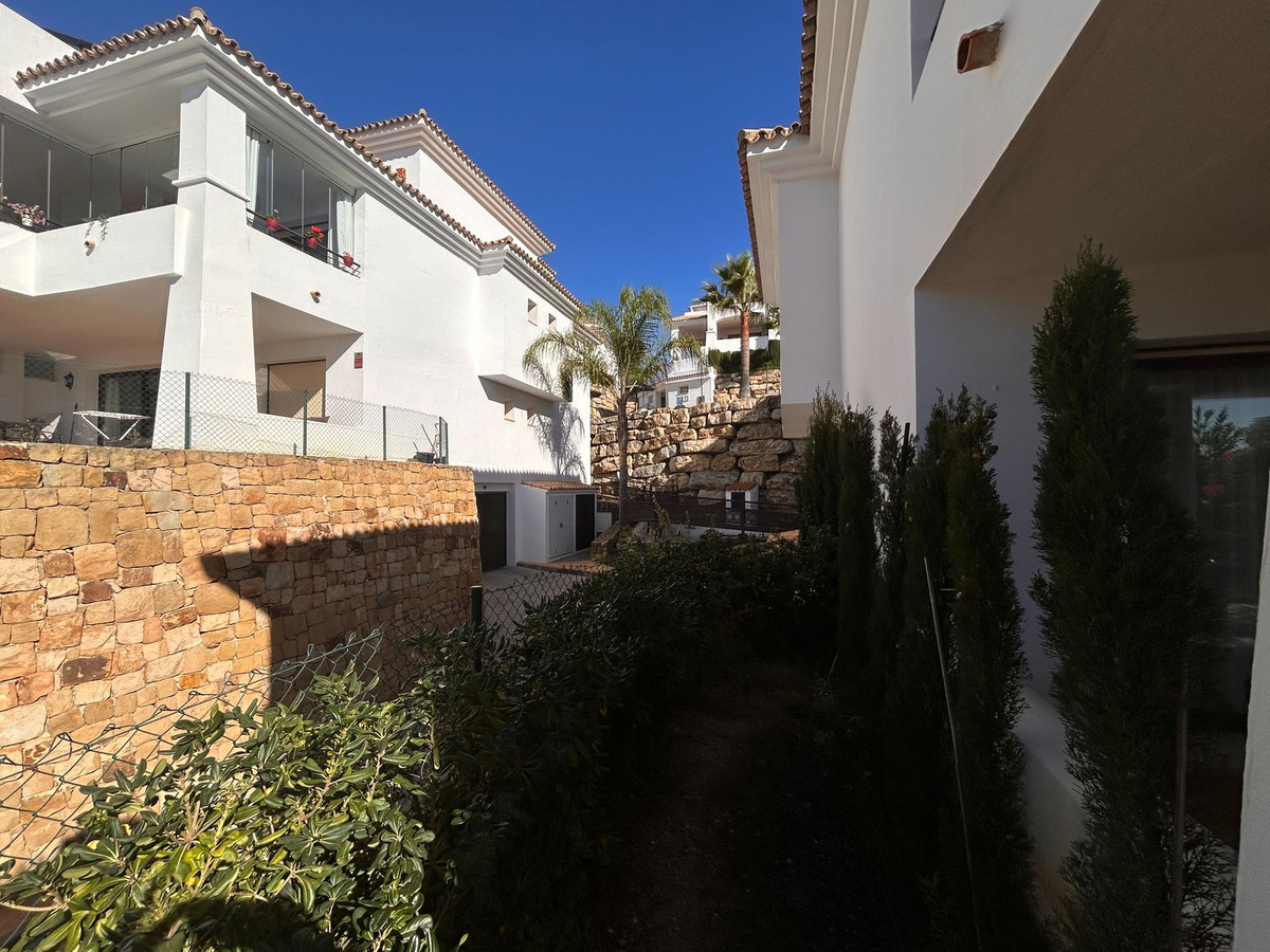 2 Bed Apartment for sale in Casares Costa Del Sol, Málaga, Spain