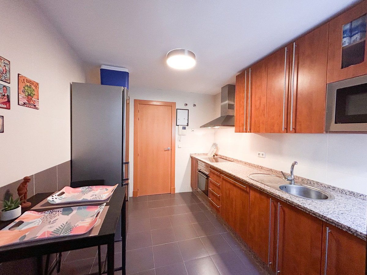 2 Bed Apartment for sale in Casares Costa Del Sol, Málaga, Spain