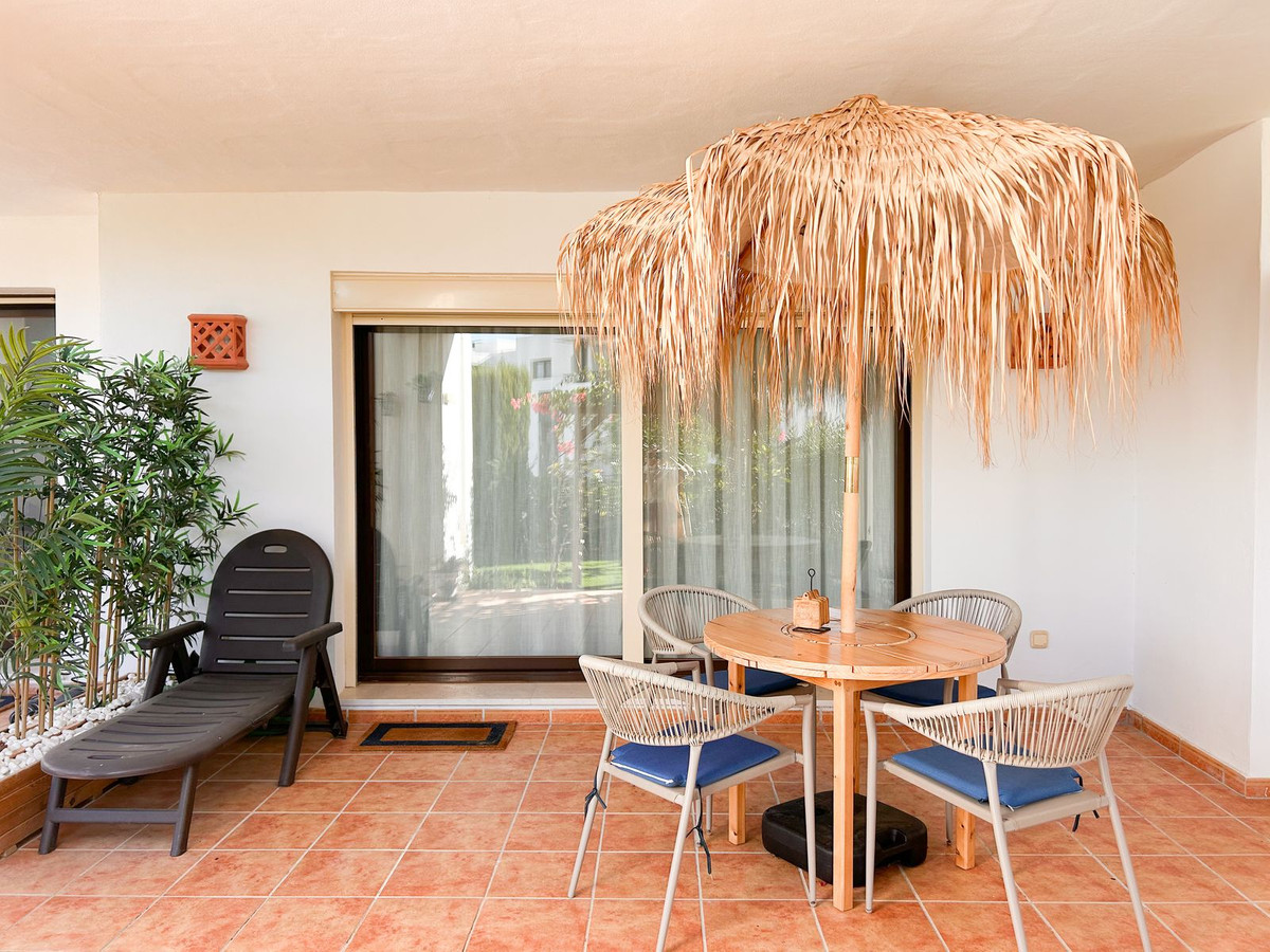 2 Bed Apartment for sale in Casares Costa Del Sol, Málaga, Spain