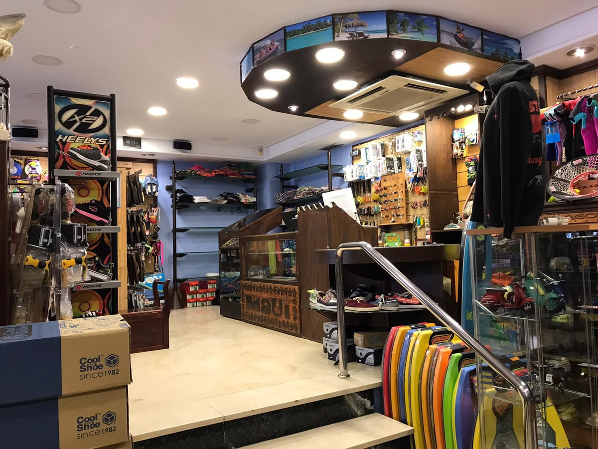 Commercial unit for sale in Puerto Banús Costa Del Sol, Málaga, Spain