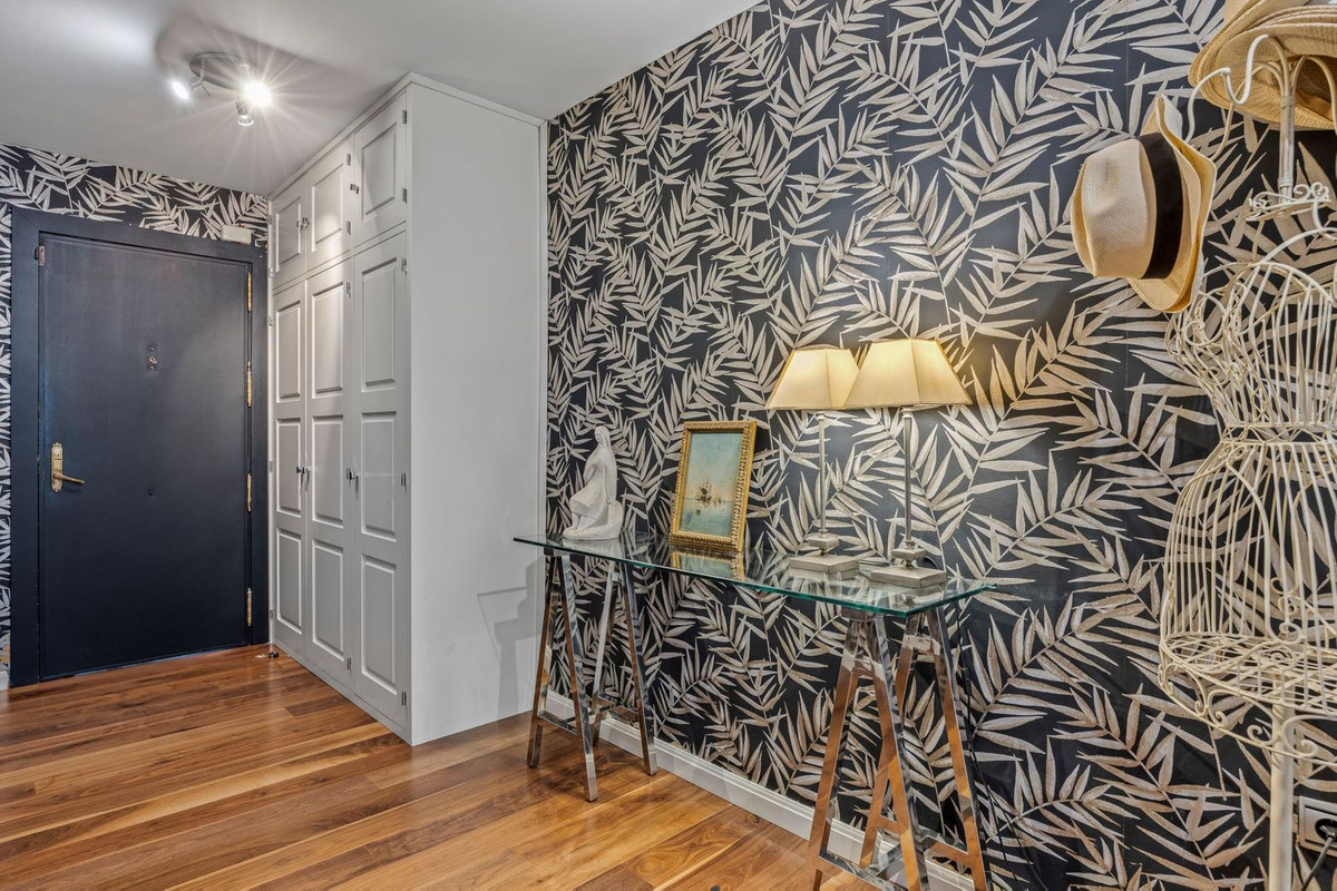 4 Bed Apartment for sale in Cerrado De Calderón Málaga Ciudad, Málaga, Spain