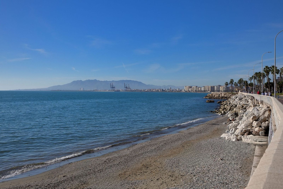 4 Bed Apartment for sale in Cerrado De Calderón Málaga Ciudad, Málaga, Spain