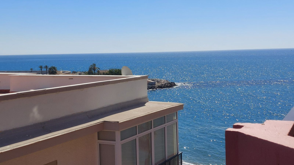 1 Bed Apartment for sale in Fuengirola Costa Del Sol, Málaga, Spain