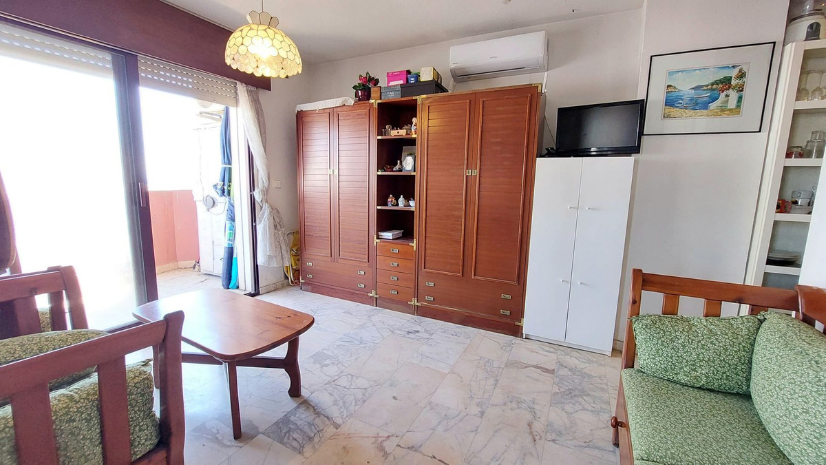 1 Bed Apartment for sale in Fuengirola Costa Del Sol, Málaga, Spain