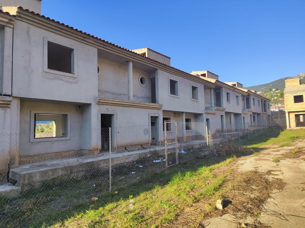 Se vende Pareada de 3 dormitorios en Costa Del Sol East, Málaga, España