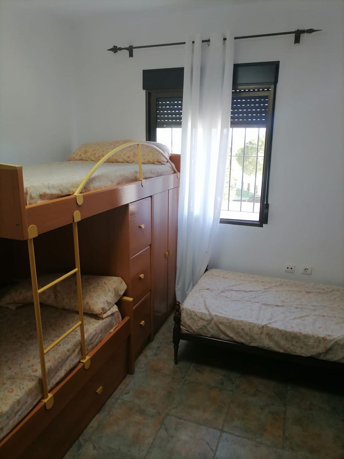 4 Bed Townhouse for sale in Coín Costa Del Sol, Málaga, Spain