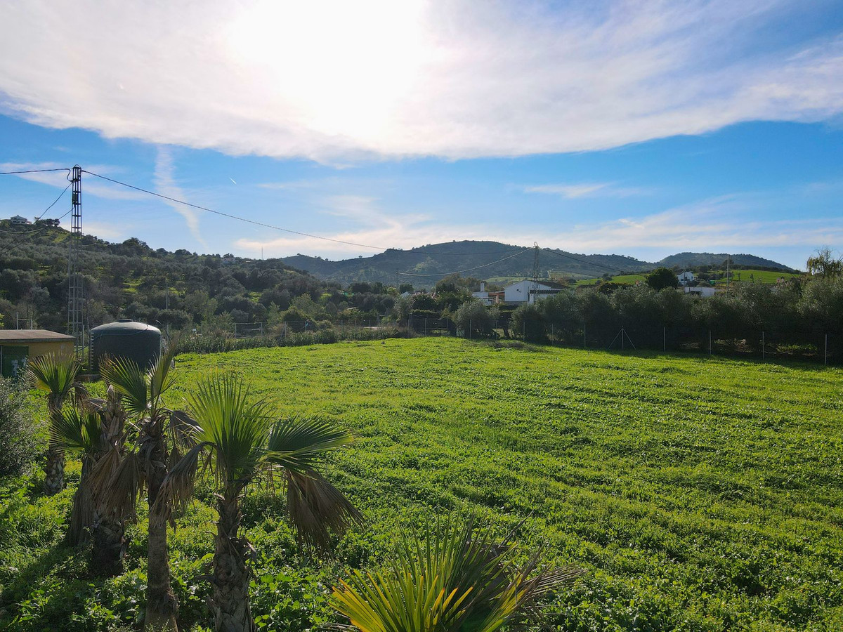 5 Bed Townhouse for sale in Coín Costa Del Sol, Málaga, Spain