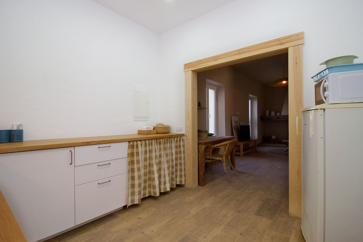 5 Bed Townhouse for sale in Coín Costa Del Sol, Málaga, Spain