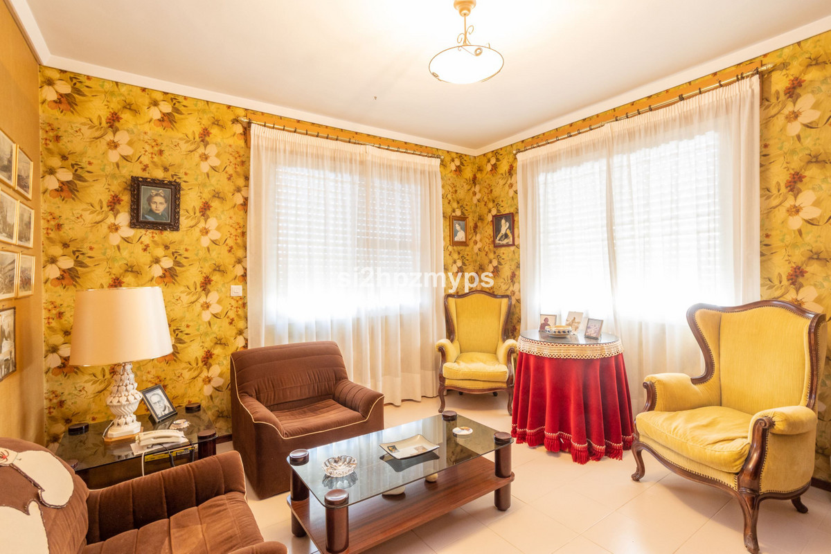 6 Bed Townhouse for sale in Nerja Costa Del Sol East, Málaga, Spain
