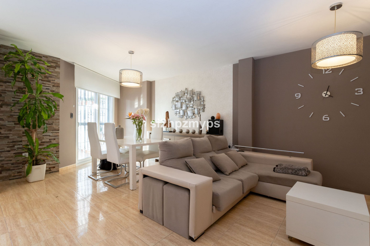 4 Bed Townhouse for sale in Torrox Costa Del Sol East, Málaga, Spain