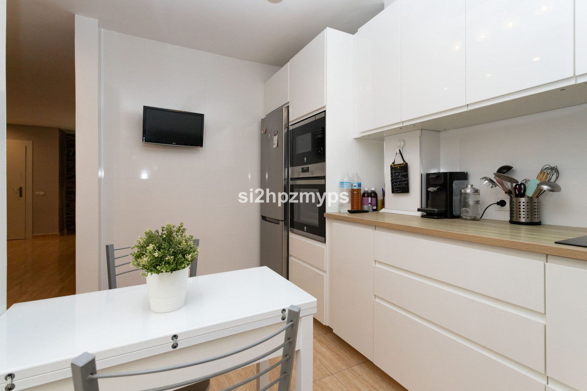 4 Bed Townhouse for sale in Torrox Costa Del Sol East, Málaga, Spain