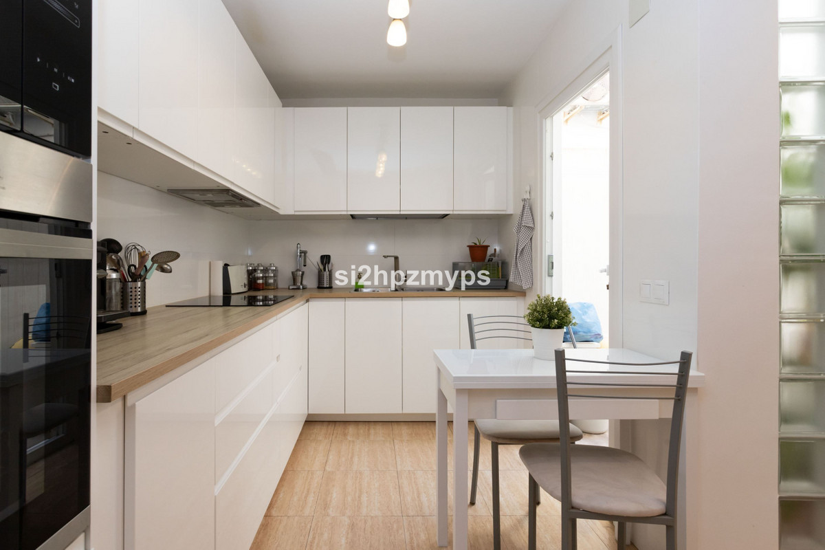 4 Bed Townhouse for sale in Torrox Costa Del Sol East, Málaga, Spain